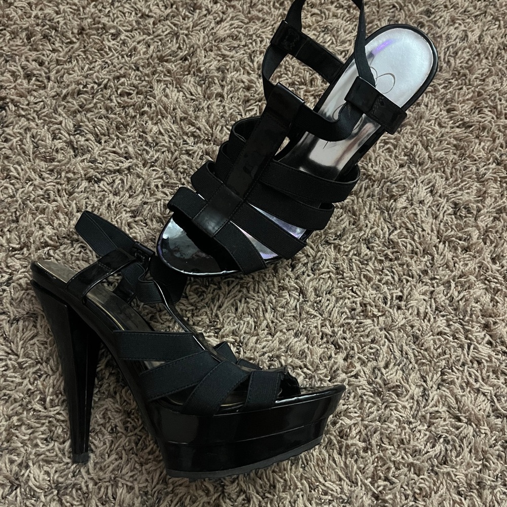 Jessica Simpson Black Strappy Platform Heels